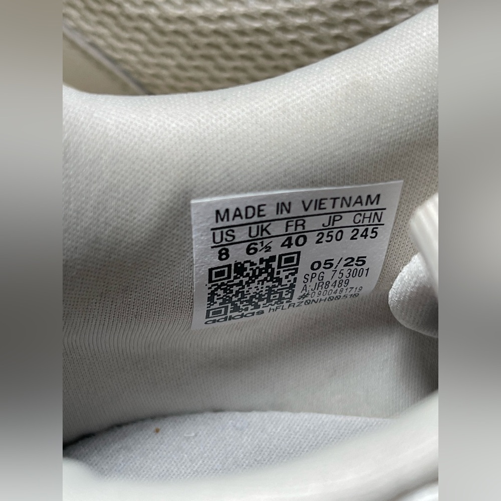 NWT Adidas Women’s Off-White Beige Mesh Athletic Shoe Sneakers Size 8 - Picture 7 of 15